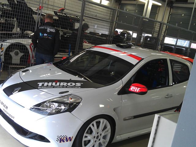 Clio Cup Kein Eigenes Rennauto? kein Problem